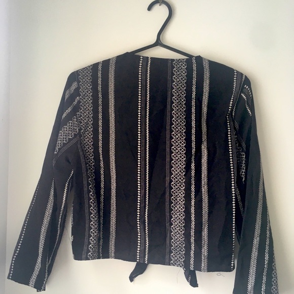 Summer blouse - Picture 3 of 9